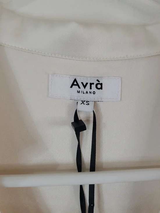 NWT Avra Agata Satin Faux Wrap Mini Dress Size XS Off White Feminine Wedding - Picture 4 of 16